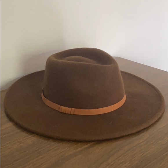 Wool Hat - Picture 4 of 4